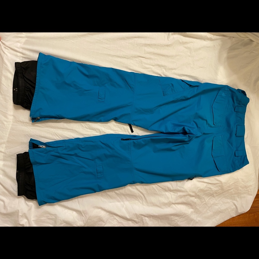 Snowboard pants